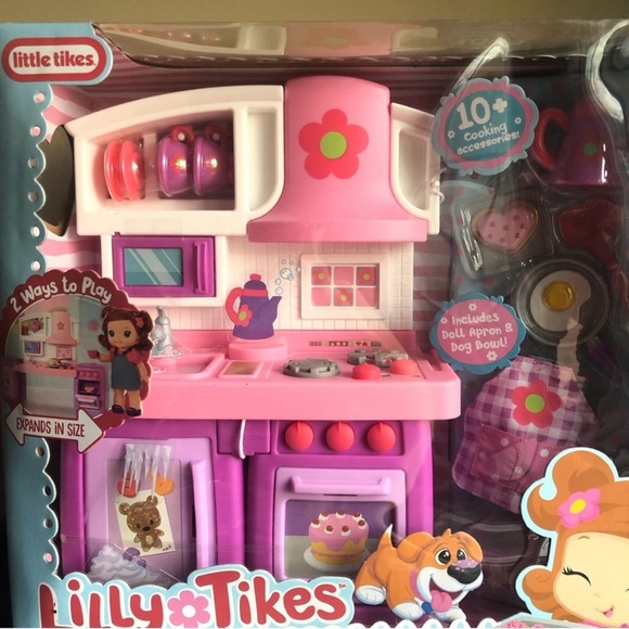 Lilly's Cook & Bake Kitchen Doll Playset by Lilly Tikes from Little Tikes NEW - Picture 3 of 8